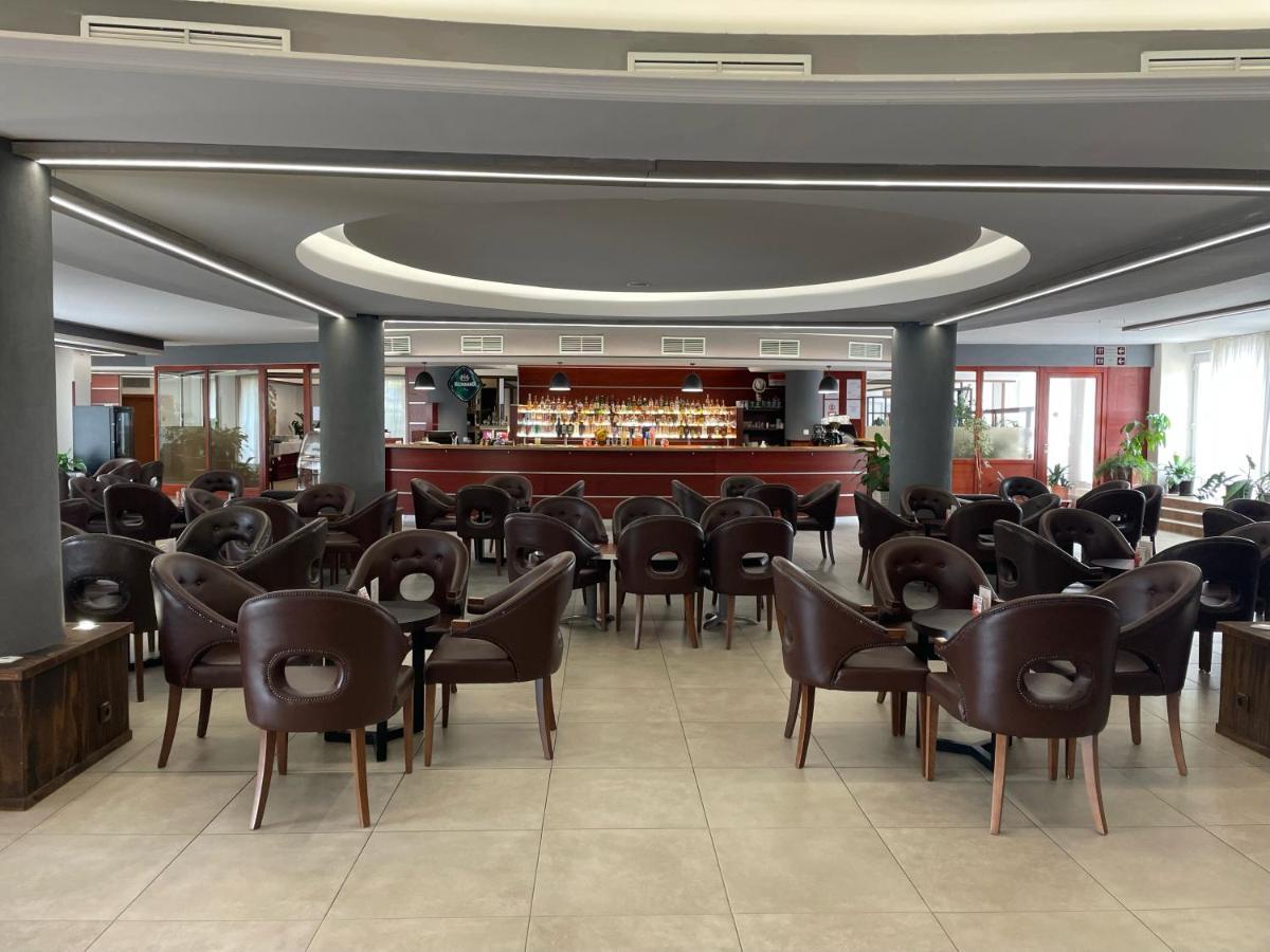 Hotel Frymburk Kültér fotó