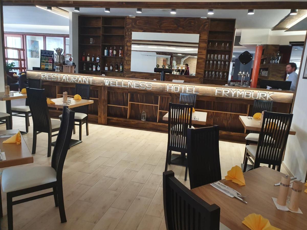 Hotel Frymburk Kültér fotó