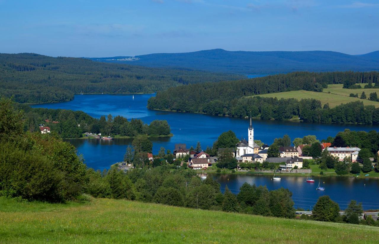 Hotel Frymburk Kültér fotó