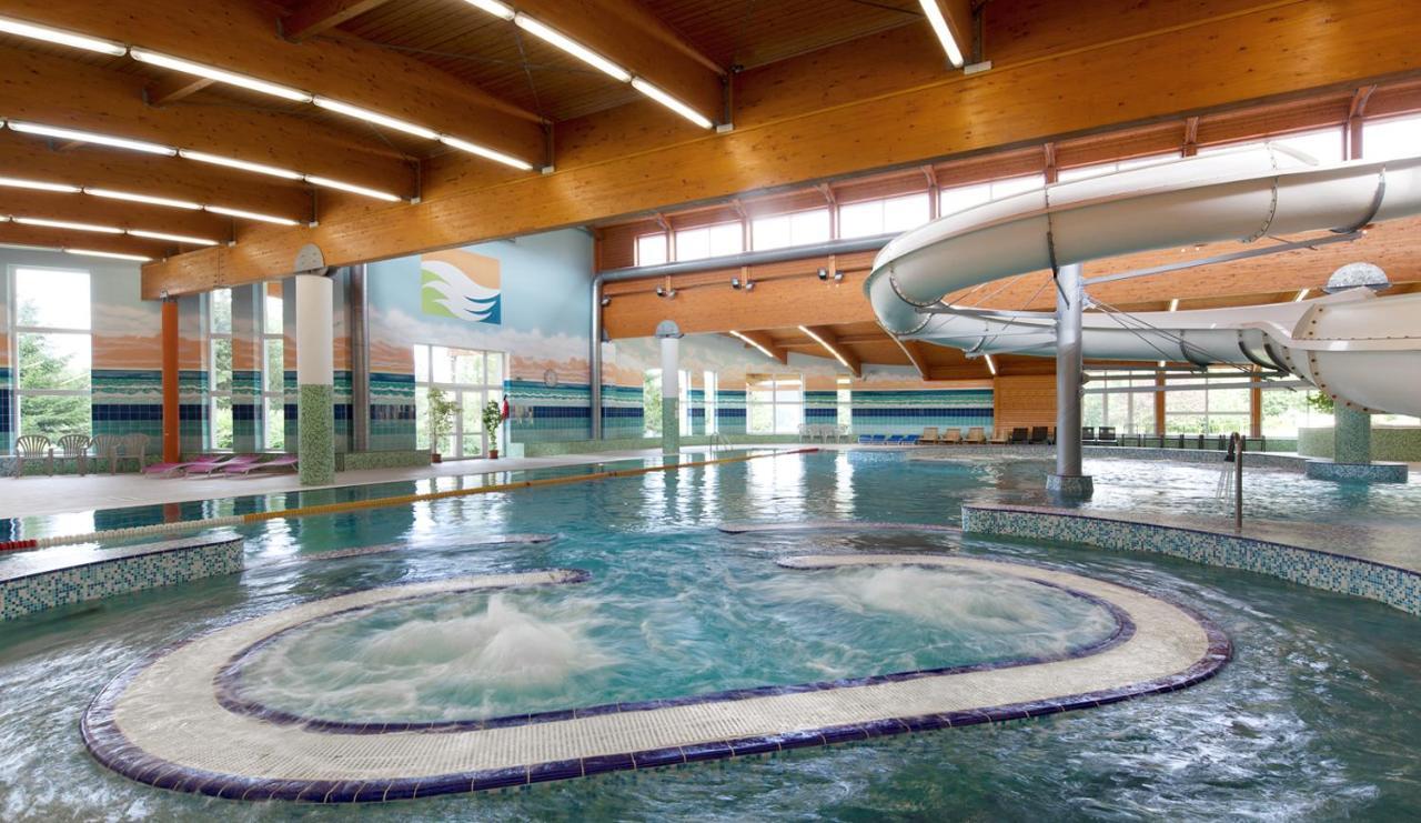 Hotel Frymburk Kültér fotó
