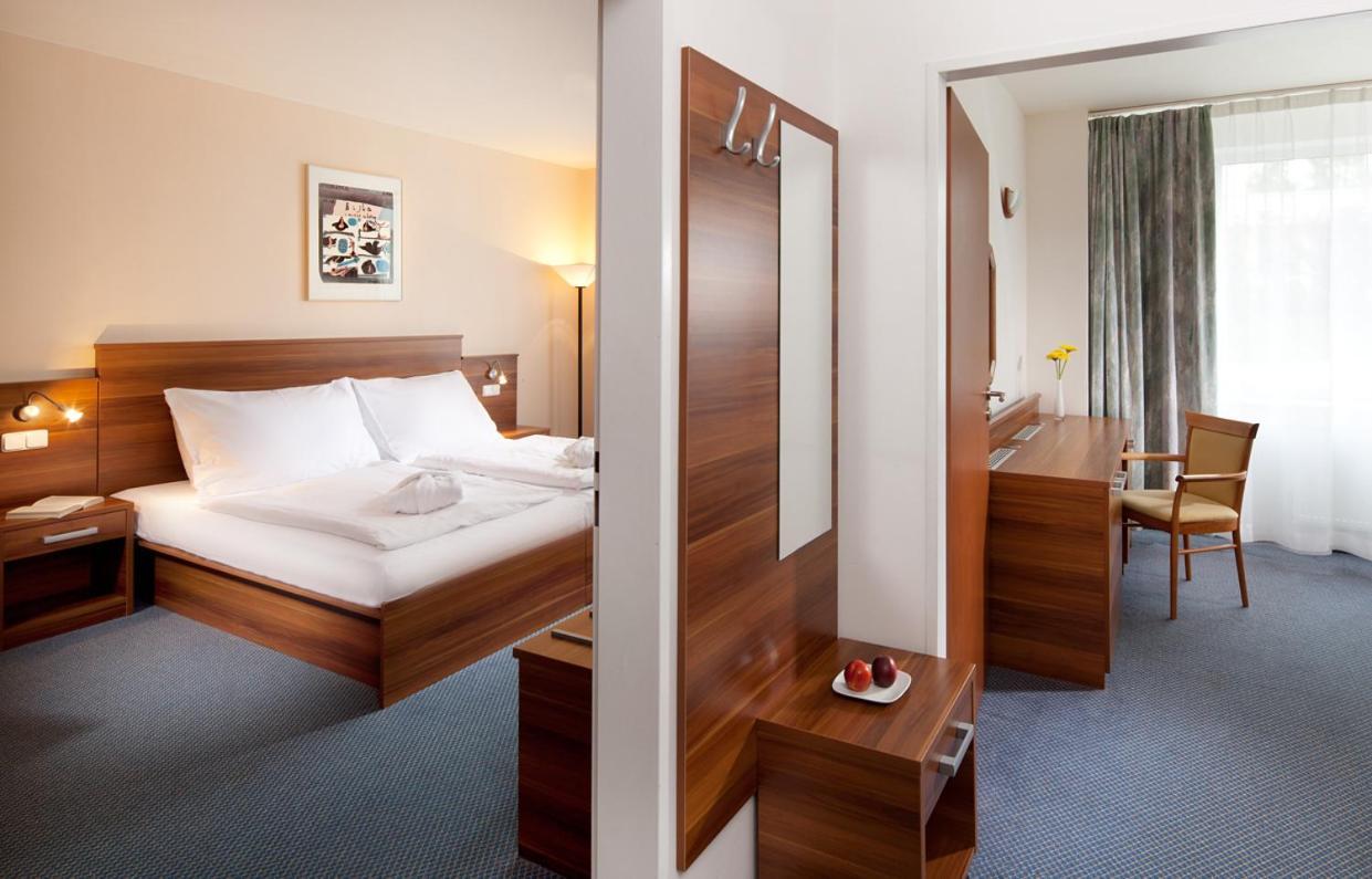 Hotel Frymburk Kültér fotó